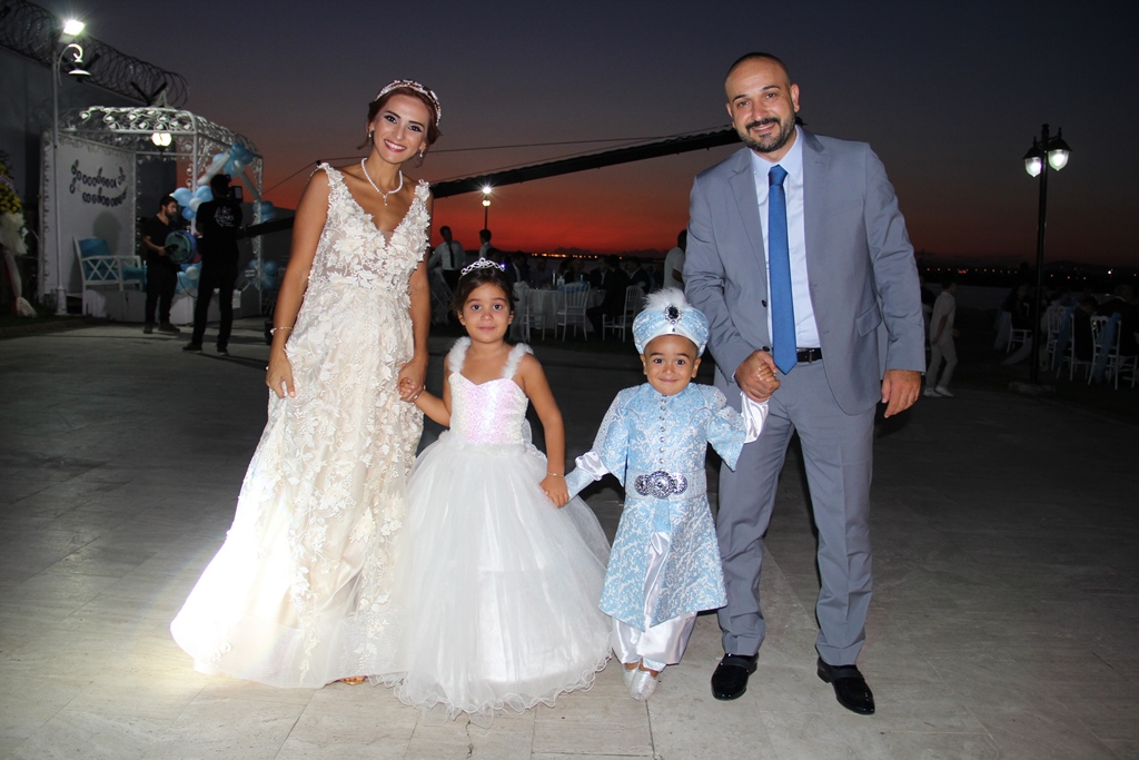 Allah damatlığını da göstersin!