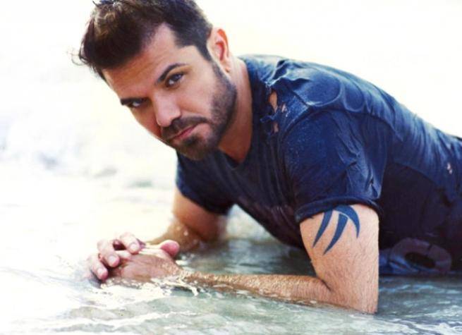 YAŞLARINA ŞAŞIRIP KALACAĞINIZ ÜNLÜLER