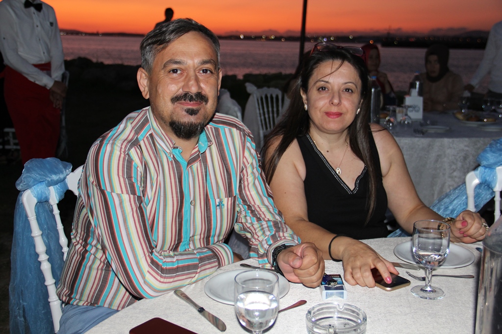 Allah damatlığını da göstersin!