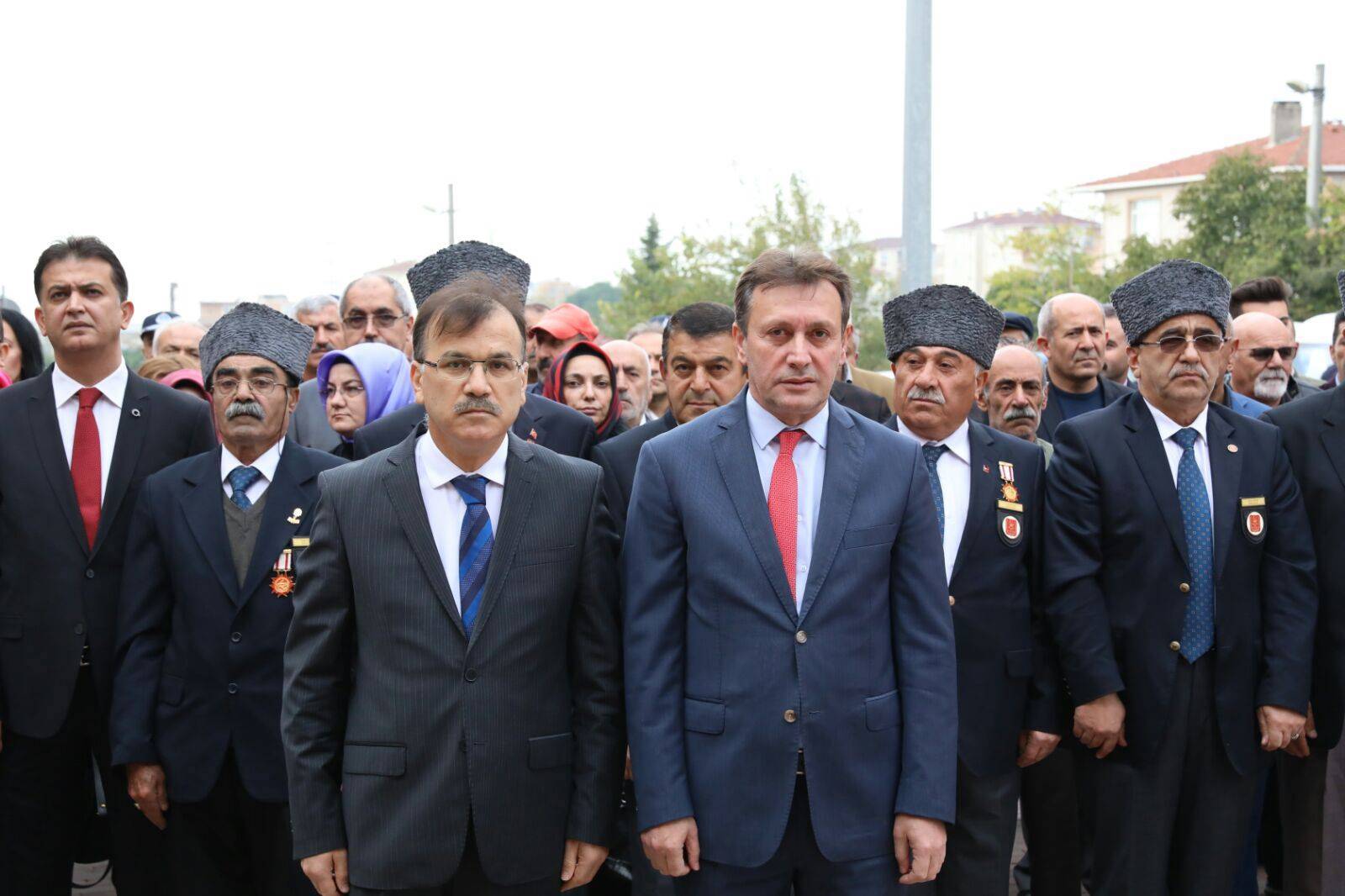 Atatürk Çayırova’da anıldı