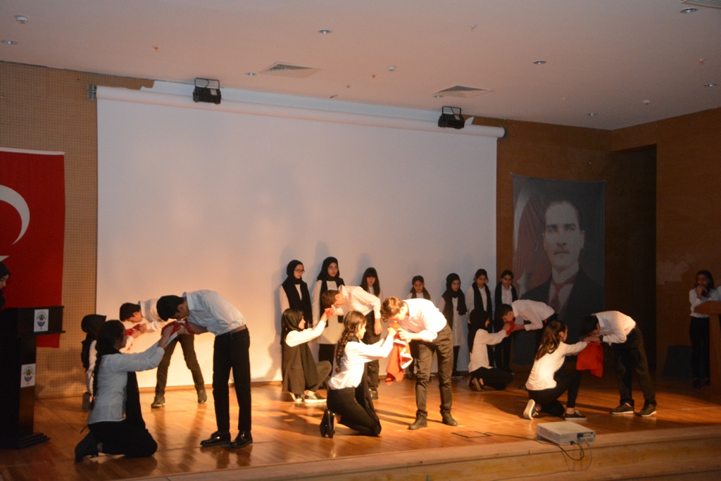 Atatürk Dilovası'nda Anıldı