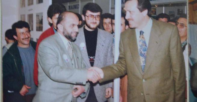 Ahmet Penbegüllü'nün En İlginç Resimleri