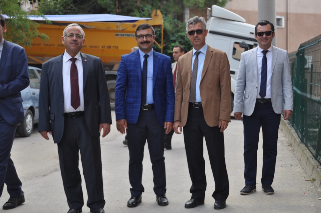 Darıca’da İlk Zil Faik Şahenk’te Çaldı