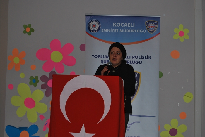 Öğrenciler Çayırova’da Kütüphaneden Çıkamayacak