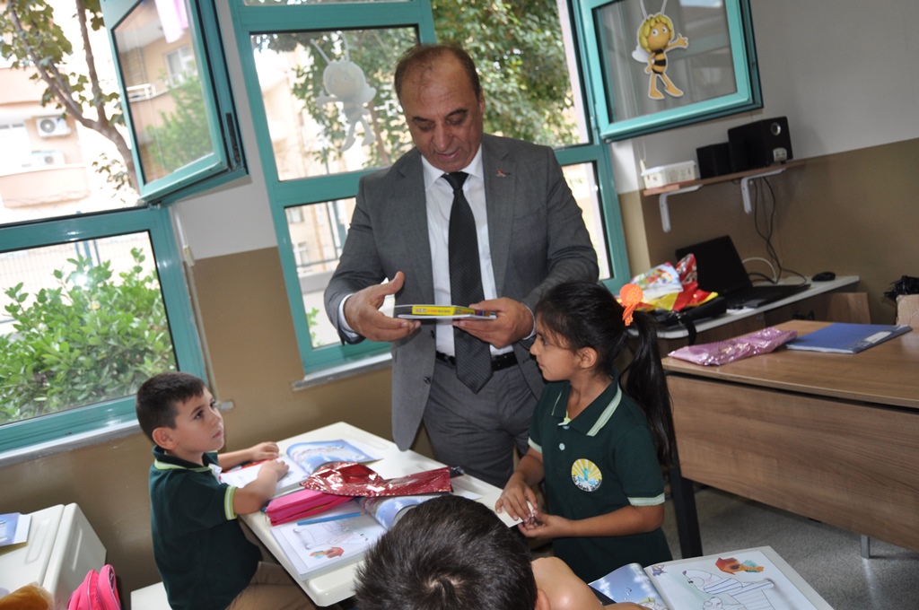 Darıca’da İlk Zil Faik Şahenk’te Çaldı