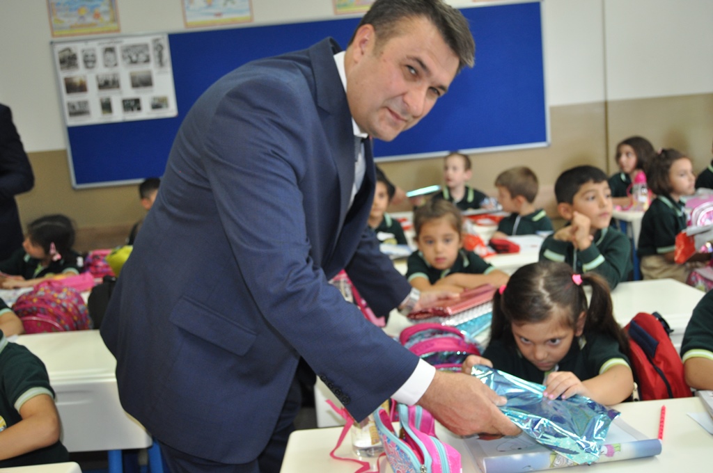 Darıca’da İlk Zil Faik Şahenk’te Çaldı