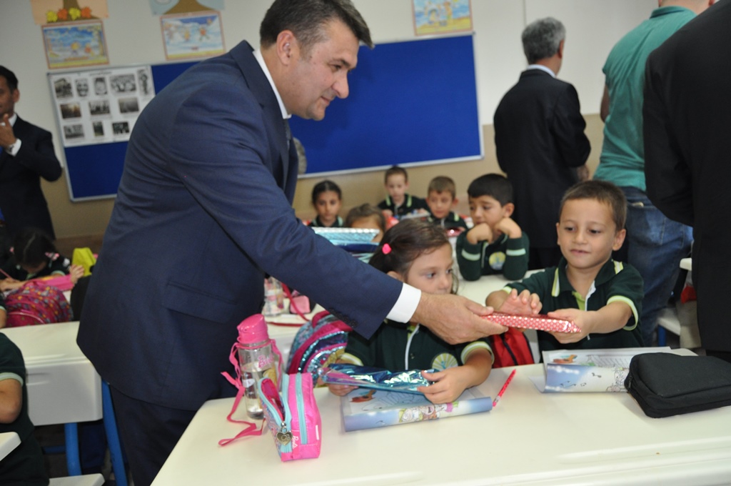 Darıca’da İlk Zil Faik Şahenk’te Çaldı