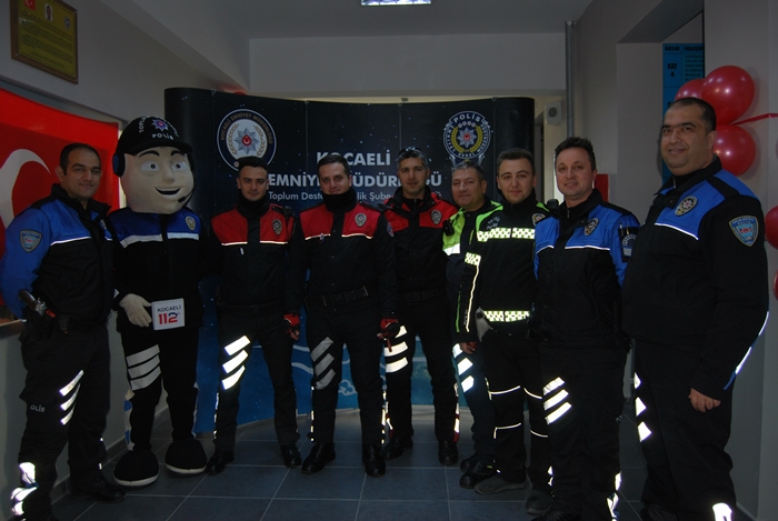 Öğrenciler Çayırova’da Kütüphaneden Çıkamayacak