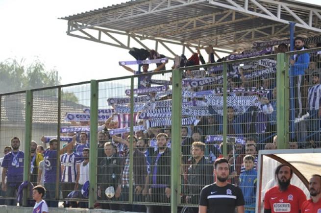 Gebzespor  rakibini hem yendi hem de bu manzaralar ortaya çıktı