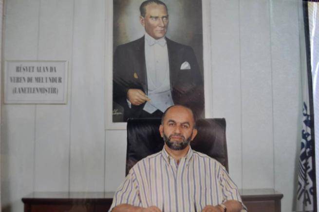 Ahmet Penbegüllü'nün En İlginç Resimleri