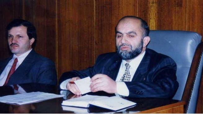 Ahmet Penbegüllü'nün En İlginç Resimleri