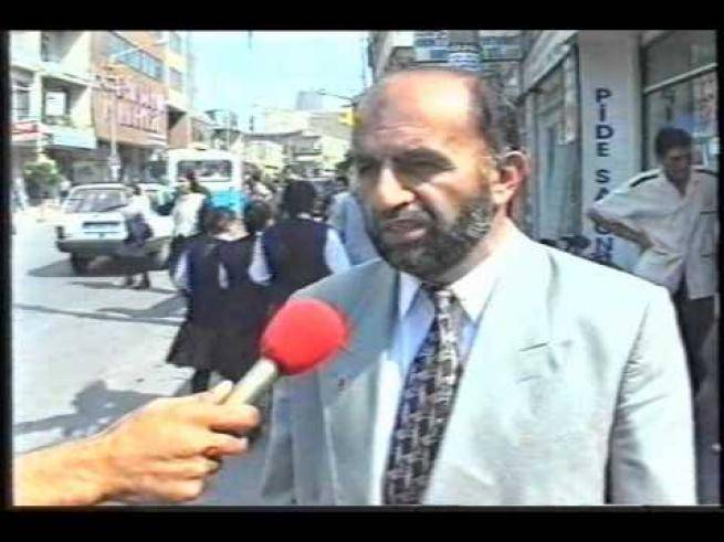 Ahmet Penbegüllü'nün En İlginç Resimleri