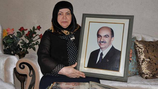 Ahmet Penbegüllü'nün En İlginç Resimleri