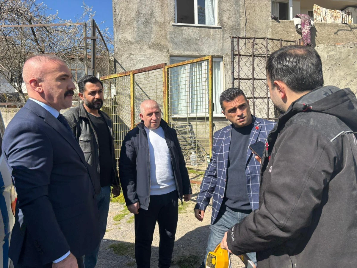 1 AYLIK BEBEK HAYATINI KAYBETTİ MHP İL&Ccedil;E BAŞKANI OLAY YERİNE GİTTİ