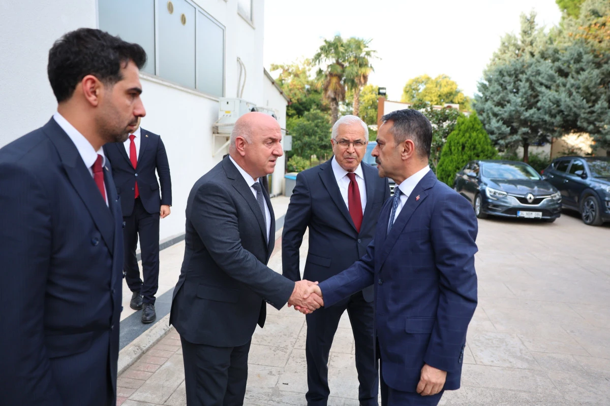 10. Bizim &Ccedil;ocuklar Satran&ccedil; Turnuvası&rsquo;nda &Ccedil;ocukların Heyecanına Ortak Olundu