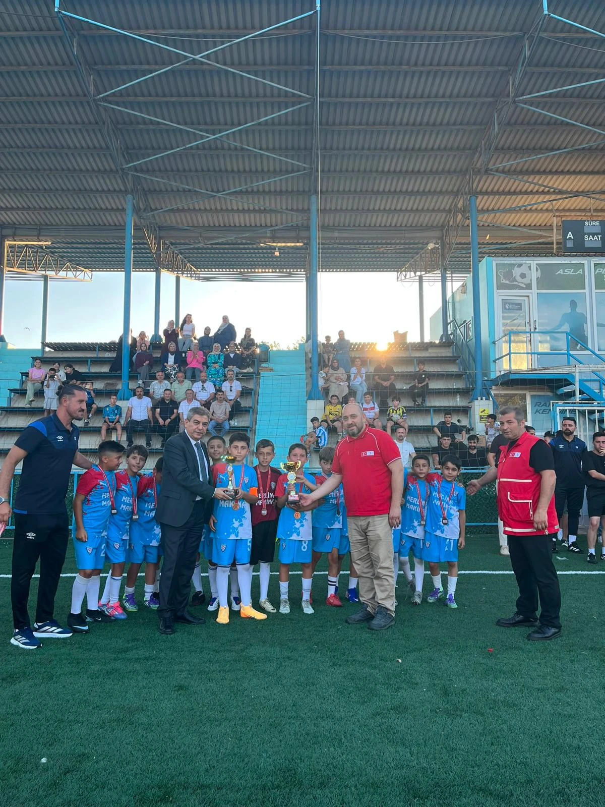 15 Temmuz Demokrasi ve Milli Birlik G&uuml;n&uuml; Yıl D&ouml;n&uuml;m&uuml;nde Kızılay Futbol Turnuvası Ger&ccedil;ekleşti