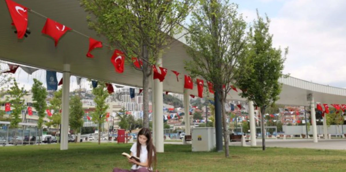 15 türde, 300’den fazla ağaç dikildi