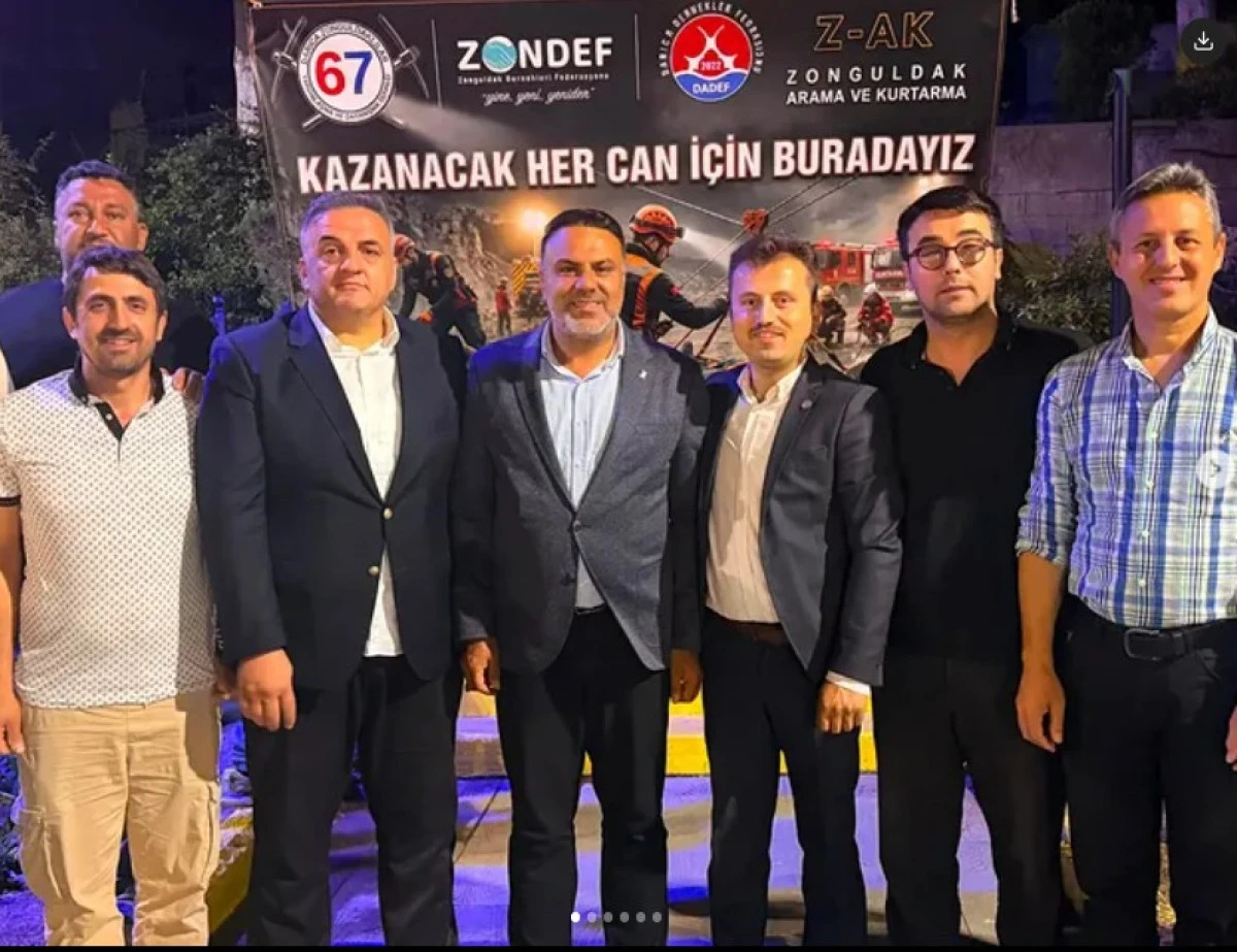 17 Ağustos Deprem Şehitleri Dualarla Anıldı