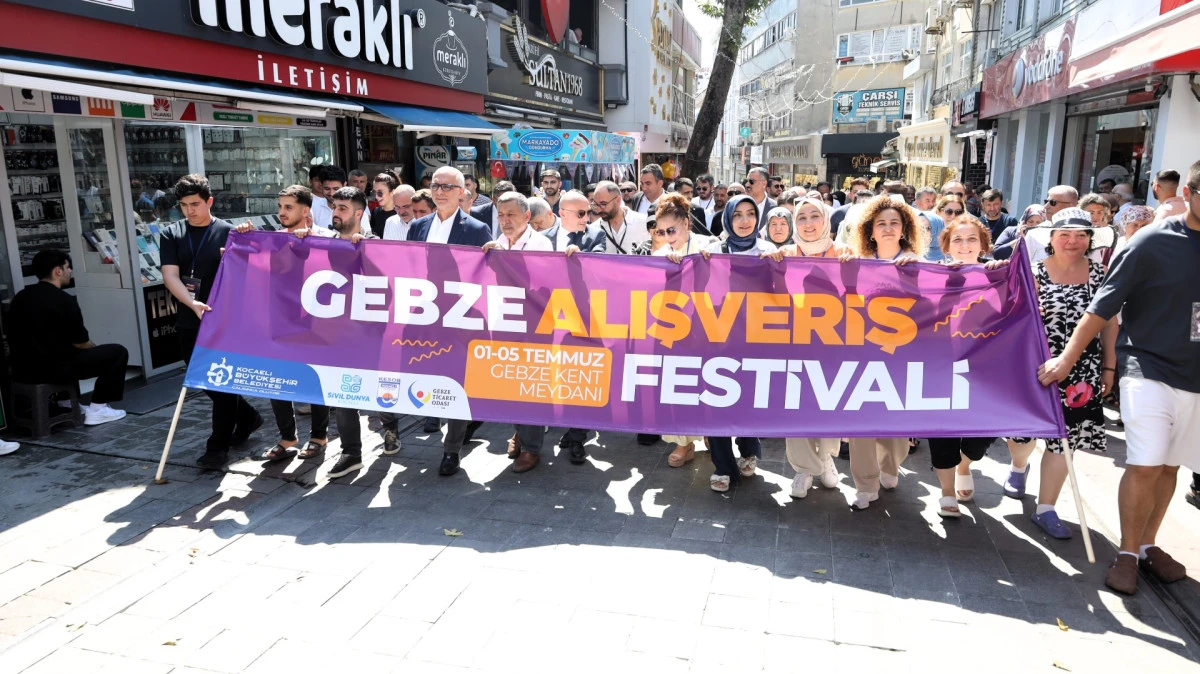4.Gebze Alışveriş Festivali&rsquo;ne renkli a&ccedil;ılış