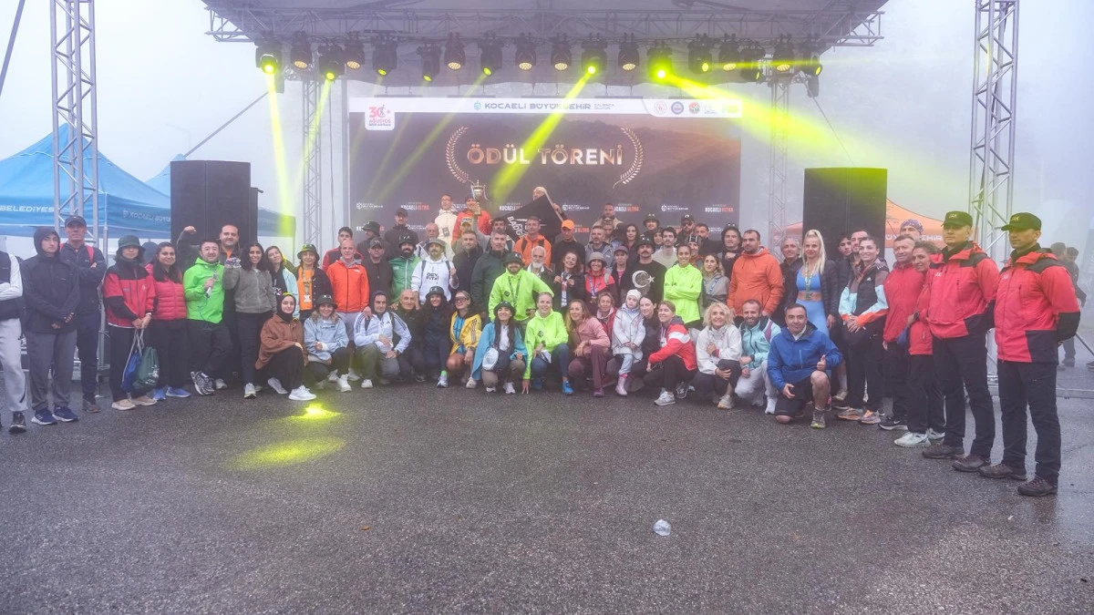 905 sporcu, tek bir zirve: Kuzuyayla!  Kocaeli Ultra Trail&rsquo;de kupalar sahiplerini buldu