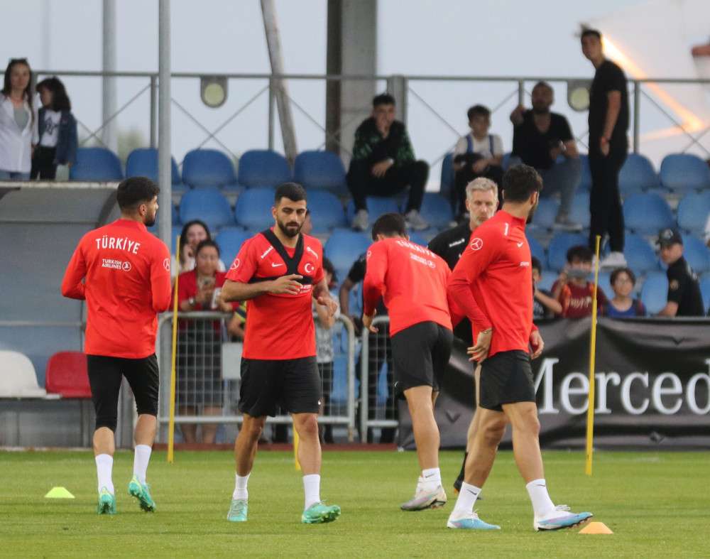 A Milli Takım Samsun’daki ilk antrenmanını yaptı