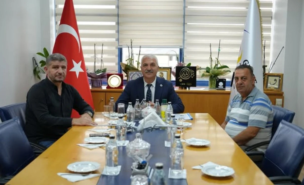 Abdurrahman Aslantaş, İş D&uuml;nyası Temsilcilerini Ağırladı