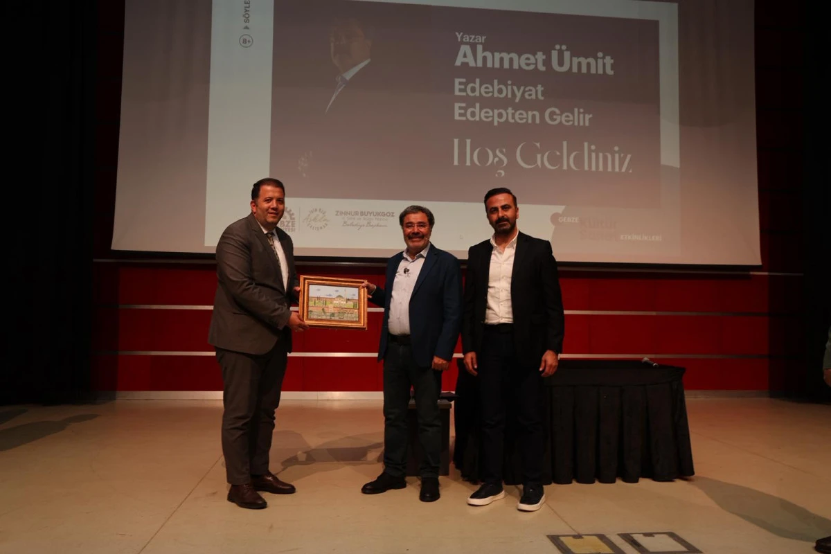 Ahmet &Uuml;mit Gebze K&uuml;lt&uuml;r Merkezi&rsquo;nde