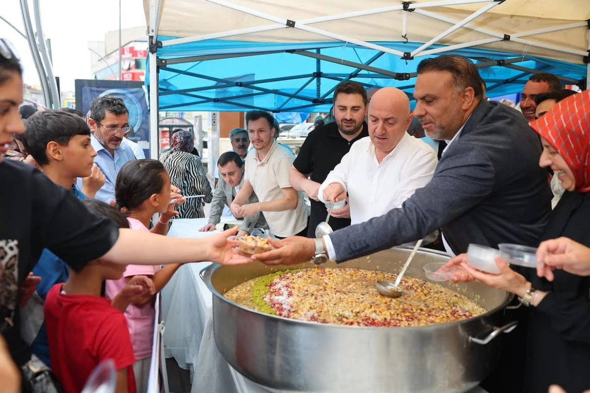 AK Parti Darıca Kadın Kolları&rsquo;ndan Muharrem Ayına Anlamlı Aşure Programı