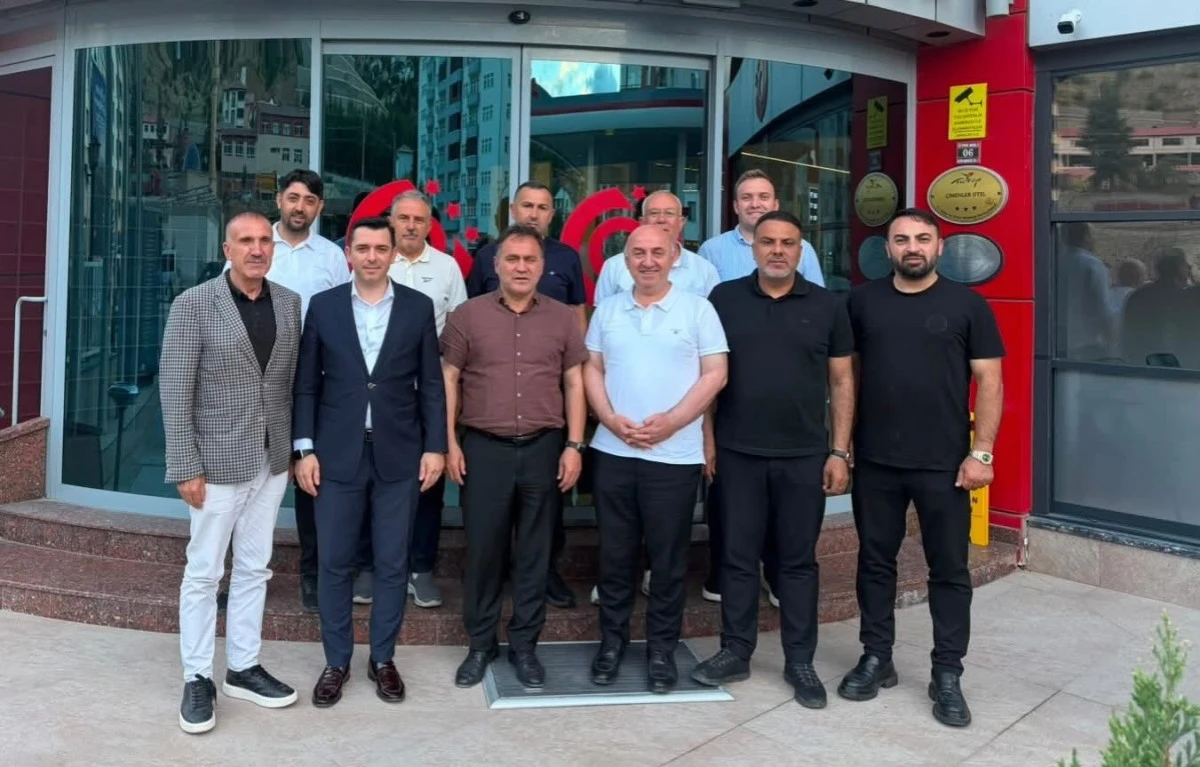 AK Parti Darıca Teşkilatından G&uuml;m&uuml;şhane'de Nezaket Ziyareti