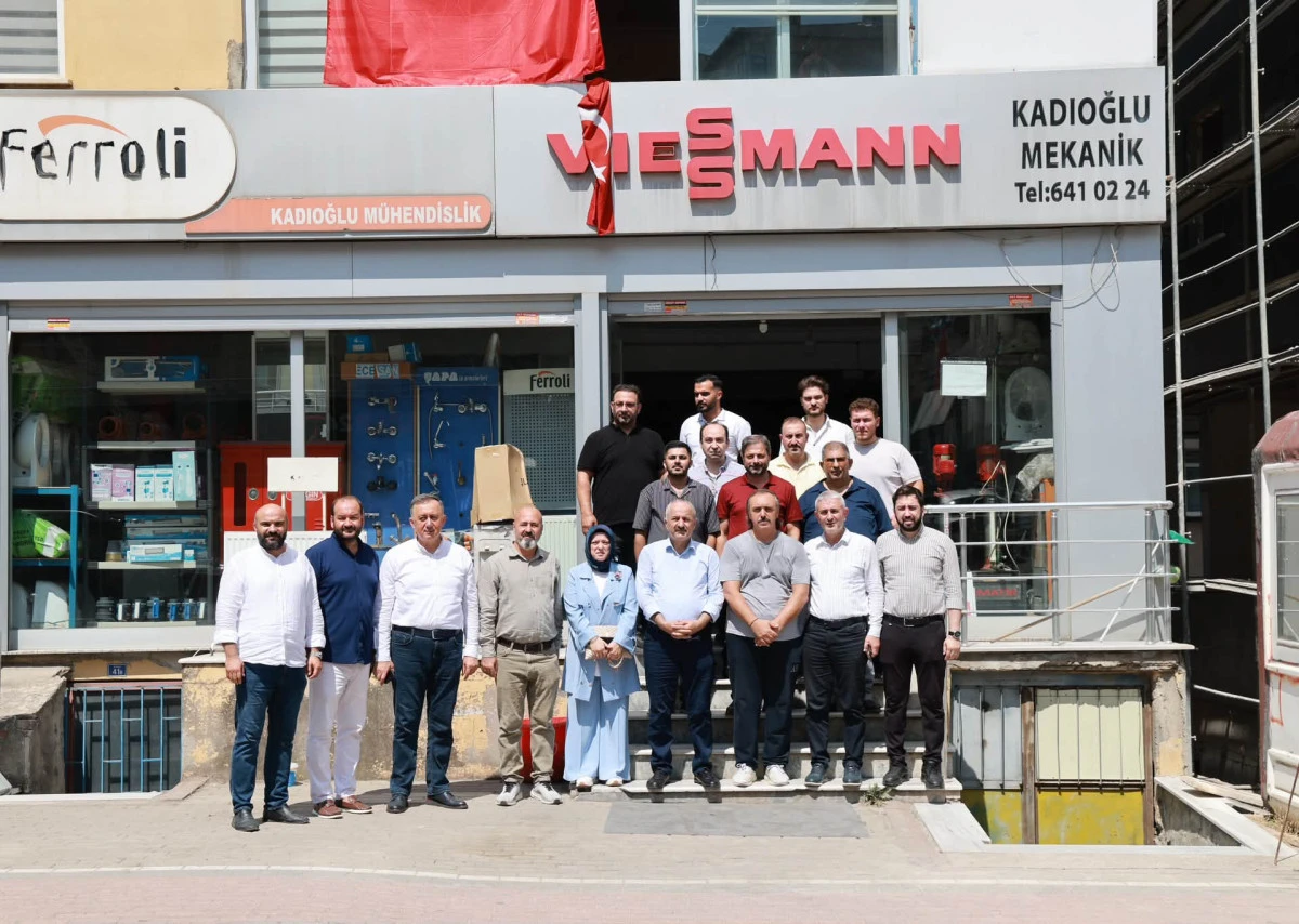 AK Parti Gebze&rsquo;den Mustafapaşa&rsquo;da Esnaf Ziyareti