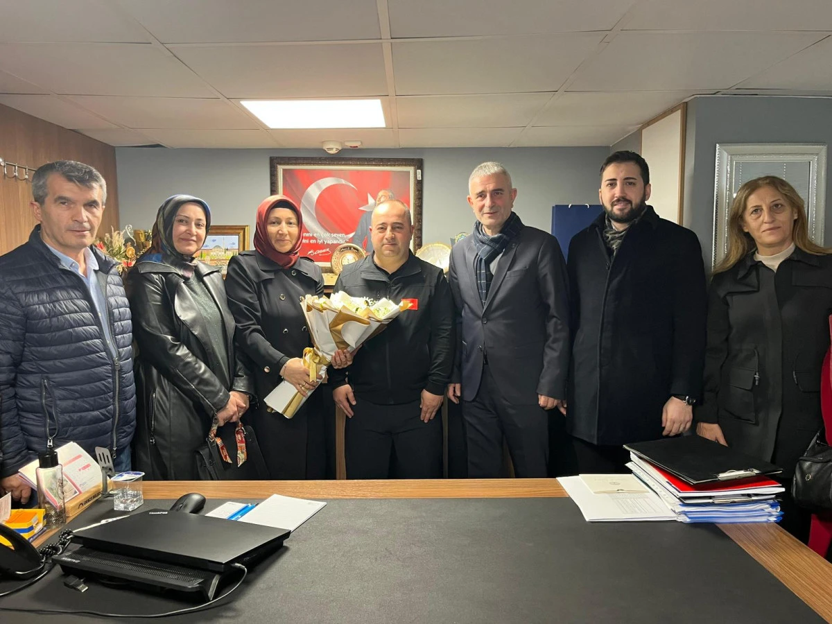 AK Parti Gebze&rsquo;den Sosyal Hizmet Birimlerine seri ziyaret.