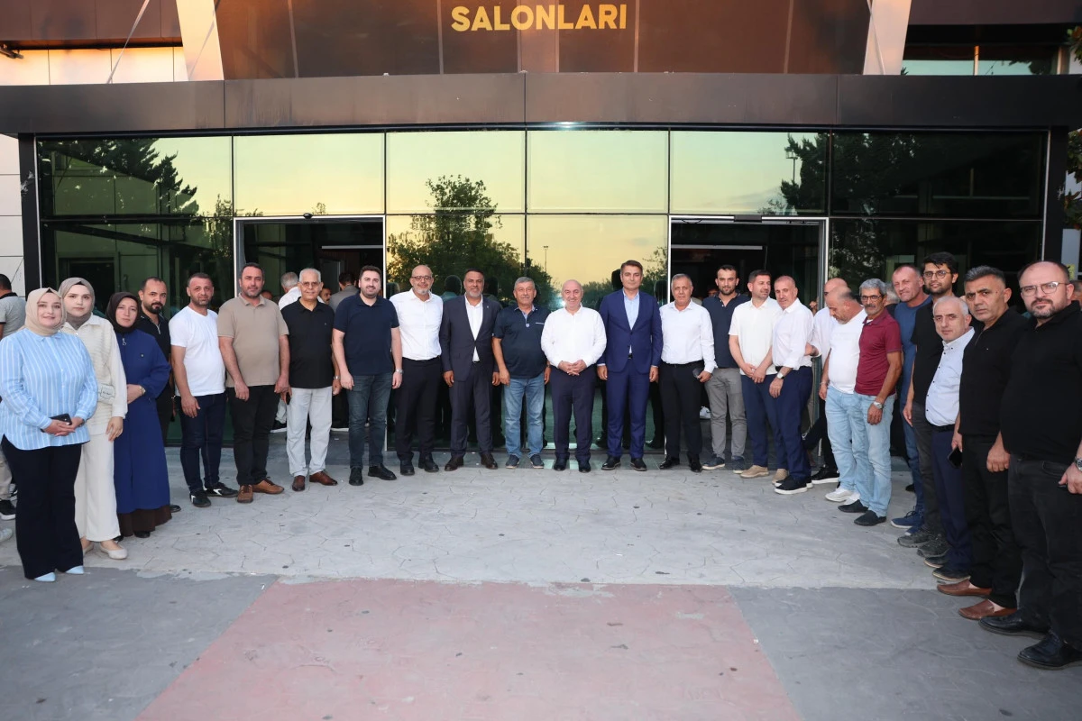 AK Parti Kocaeli&rsquo;de 25. Yıl Anma ve Mevlid Programı