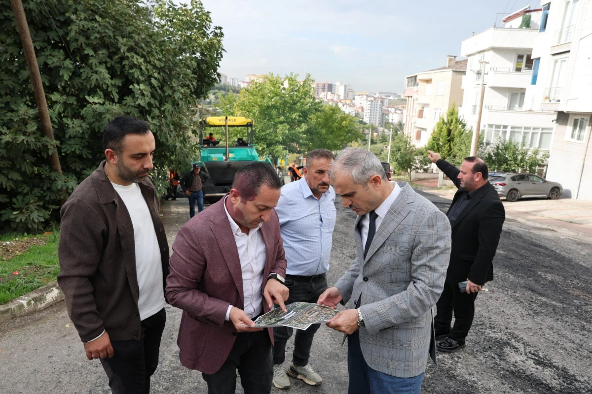 Atat&uuml;rk Mahallesi&rsquo;nde &uuml;styapı yenileme &ccedil;alışmaları s&uuml;r&uuml;yor