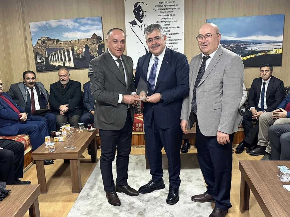 Bayramda Vefa ve Gurur: Nihat Yıldırım &Ouml;d&uuml;l&uuml;n Sahibi Oldu