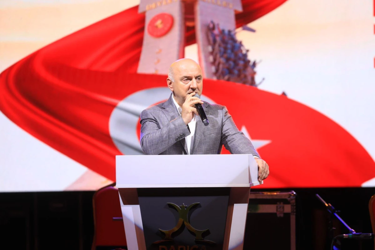 BİNLERCE DARICALI 15 TEMMUZ&rsquo;UN 10. YILINDA SAHİLDE BULUŞTU