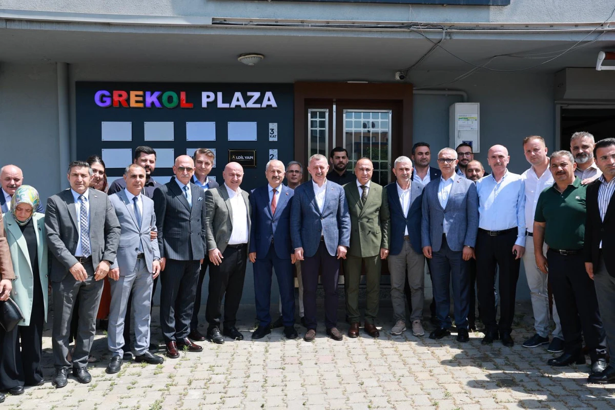 B&uuml;y&uuml;kakın Gebze&rsquo;de ASRİAD &Uuml;yeleriyle Buluştu