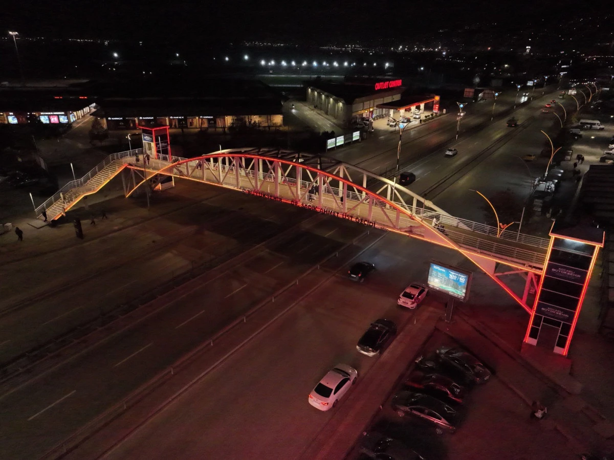 B&uuml;y&uuml;kşehir&rsquo;den kadına şiddete karşı turuncu mesaj