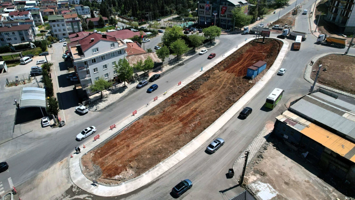 B&uuml;y&uuml;kşehir&rsquo;den &ouml;rnek bir kavşak d&uuml;zenlemesi daha