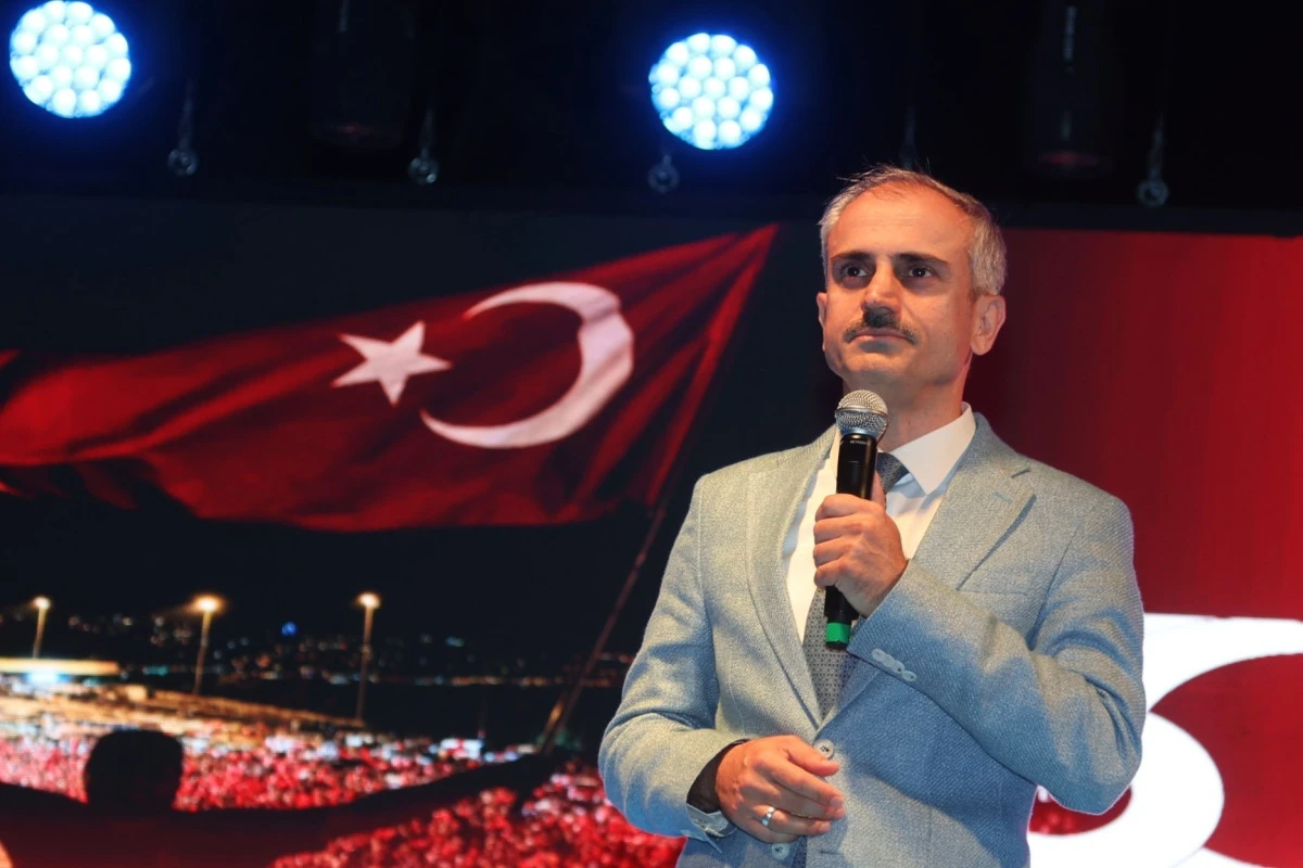  &Ccedil;ayırova, 15 Temmuz&rsquo;da tek y&uuml;rek oldu