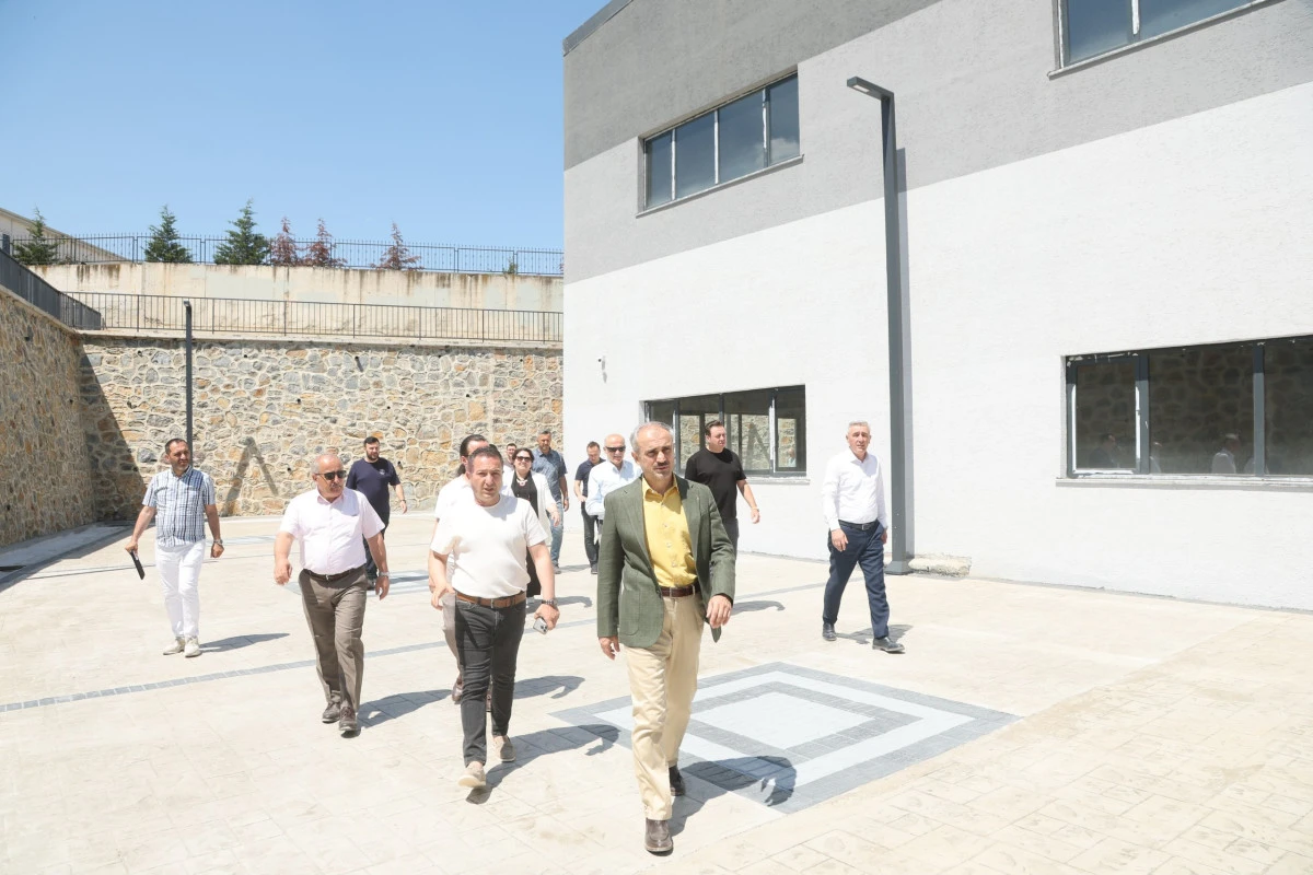 &Ccedil;ayırova Belediyesi Uluslararası  Spor Kompleksi, a&ccedil;ılış i&ccedil;in g&uuml;n sayıyor