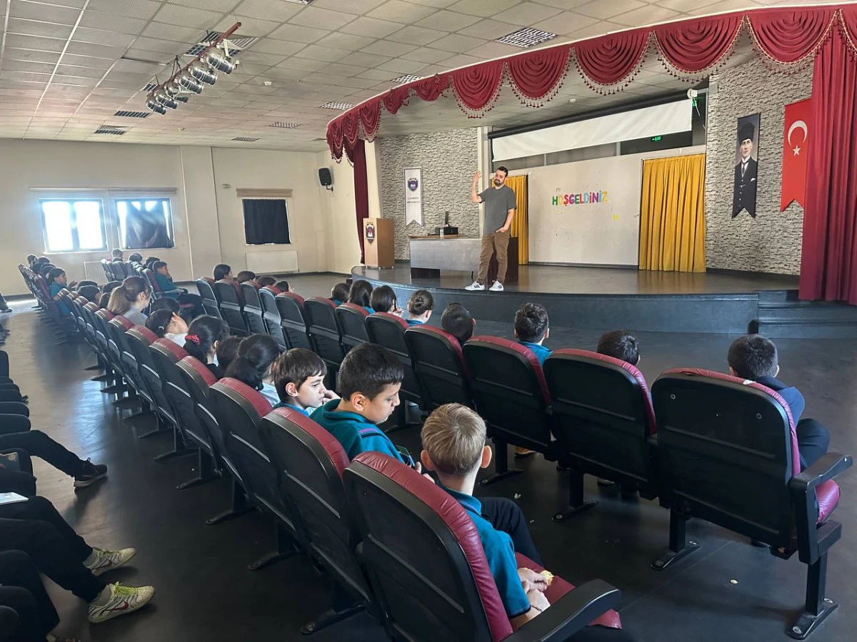 Çayırova Kitap Günleri’nin heyecanı okullarda da yaşanıyor