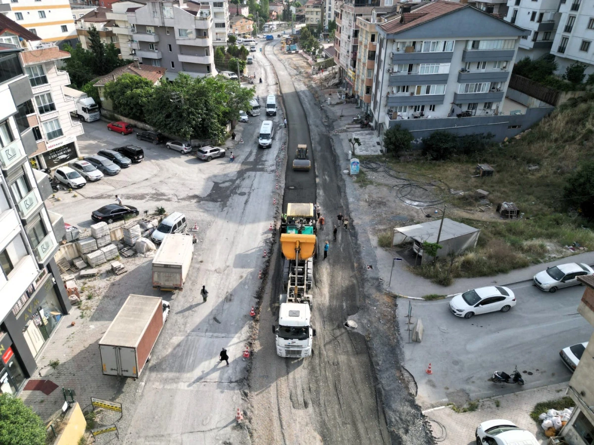 &Ccedil;ayırova Uğur Mumcu Caddesi g&ouml;z kamaştıracak