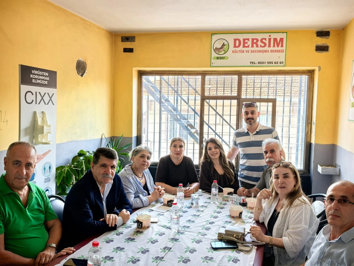CHP Gebze Teşkilatı, Dersim K&uuml;lt&uuml;r ve Dayanışma Derneği&rsquo;nin Aşure Lokmasına Katıldı