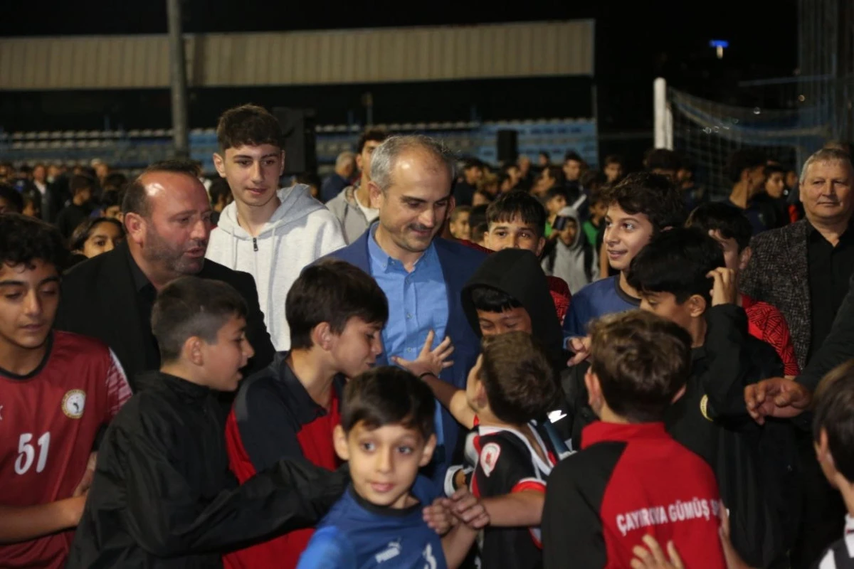 &Ccedil;ift&ccedil;i, amat&ouml;r spor kul&uuml;plerinin sezon a&ccedil;ılış programına katıldı