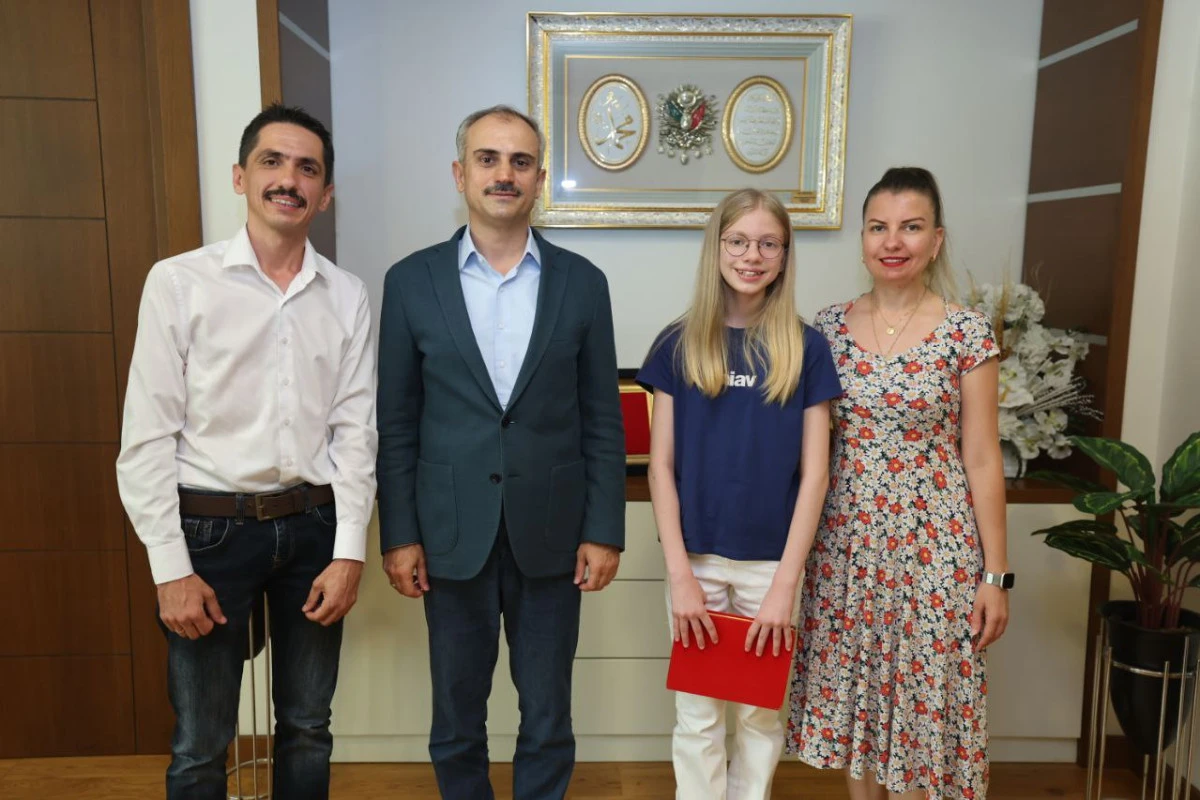 Çiftçi, geleceğin büyük piyanistini ağırladı