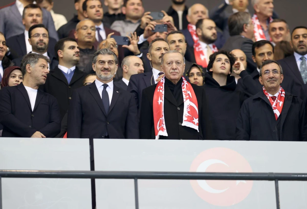 Cumhurbaşkanımız Sayın Recep Tayyip Erdoğan, A Milli Futbol Takımımıza Destek İçin Kocaeli’deydi