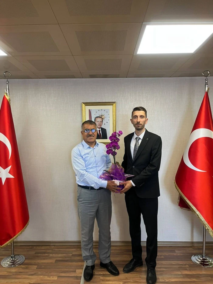 Danışmaz&rsquo;dan &Ccedil;ayırova&rsquo;da Kamu Kurumlarına Ziyaret