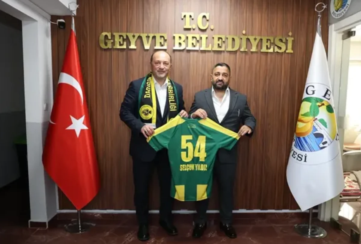 Darıca Gen&ccedil;lerbirliği&rsquo;nden Geyve&rsquo;ye Dostluk Ziyareti