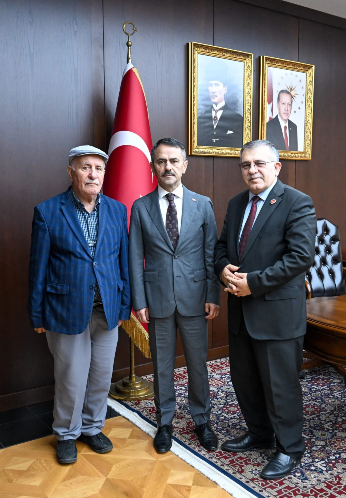 Darıca Kazım Karabekir Mahalle Muhtarı ve Akminare Cami Derneği Başkanından, Vali Aktaş&rsquo;a Ziyaret