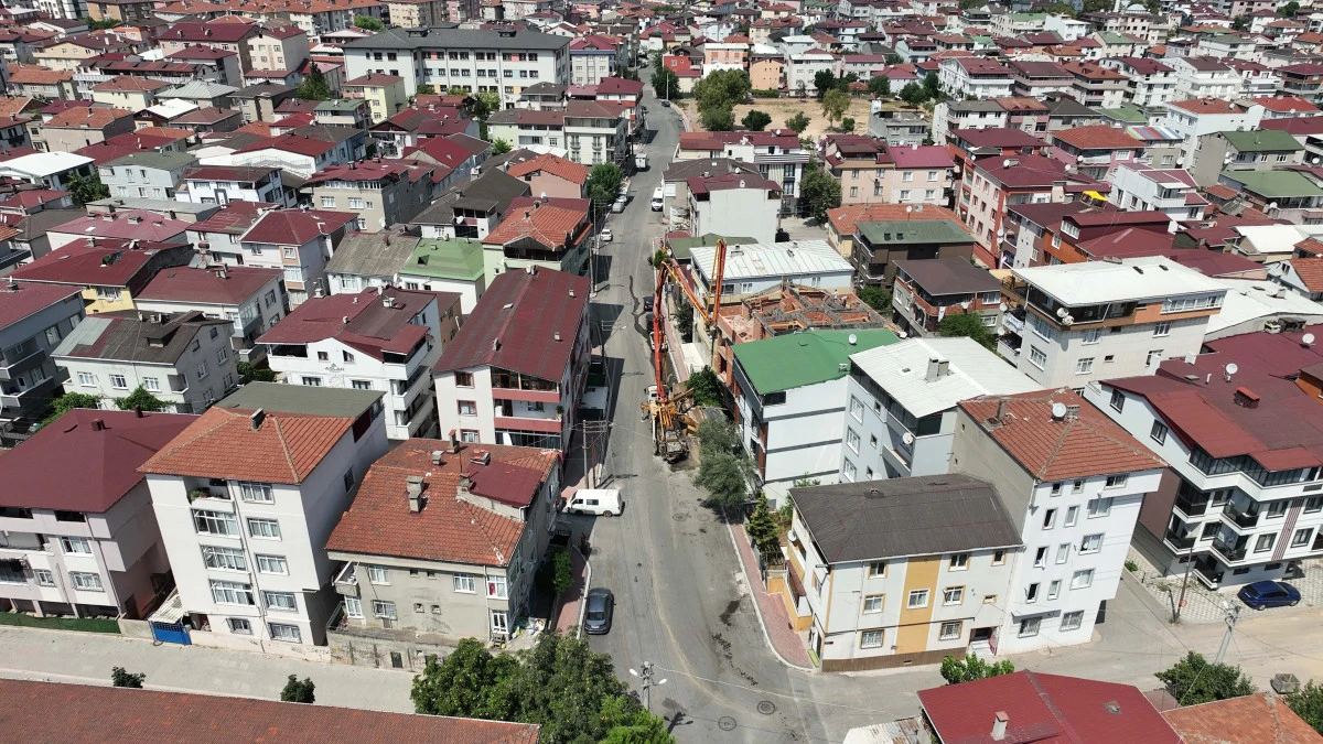 Darıca Mevlana Caddesi yeni y&uuml;z&uuml;ne kavuştu